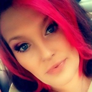 Meet your Posher, Whitney